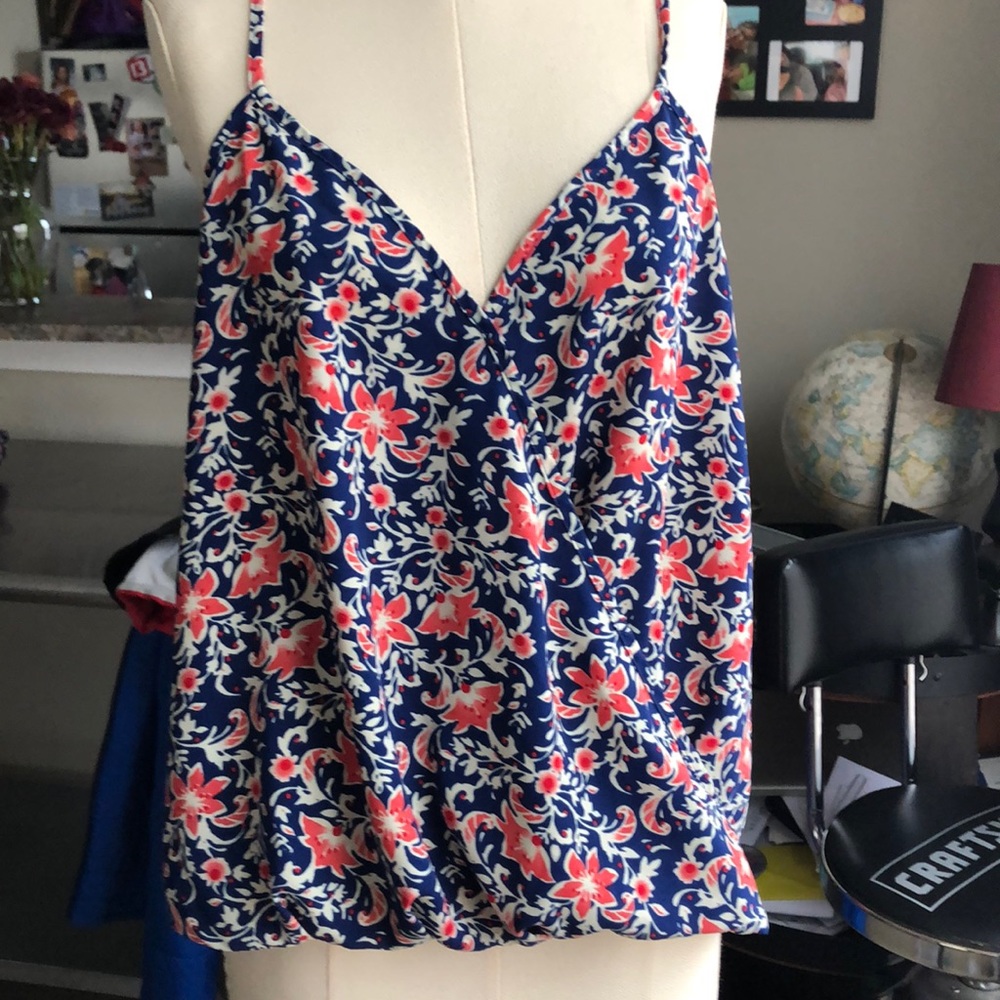 Floral top